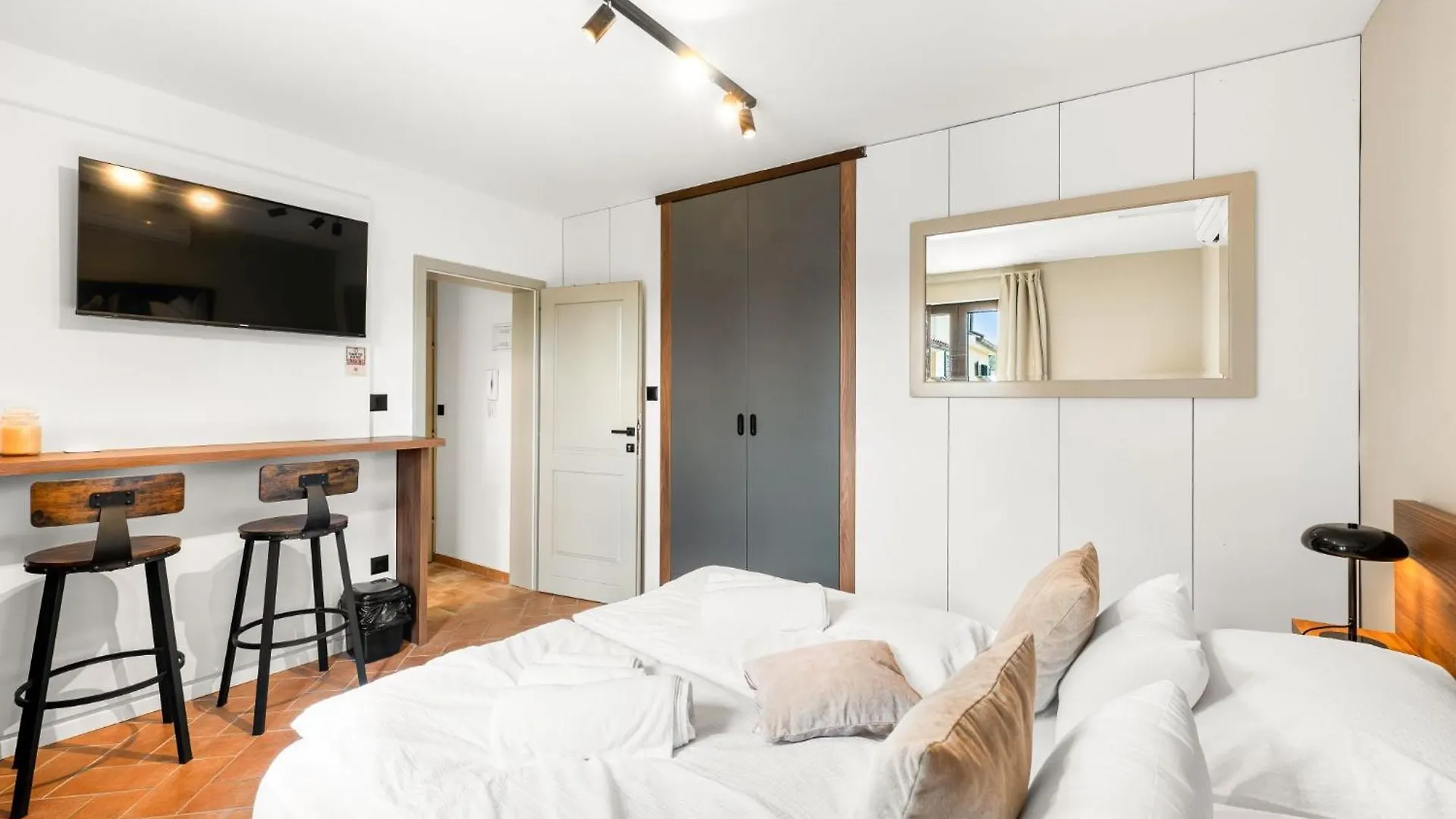 Suncity Room Porec 0*,